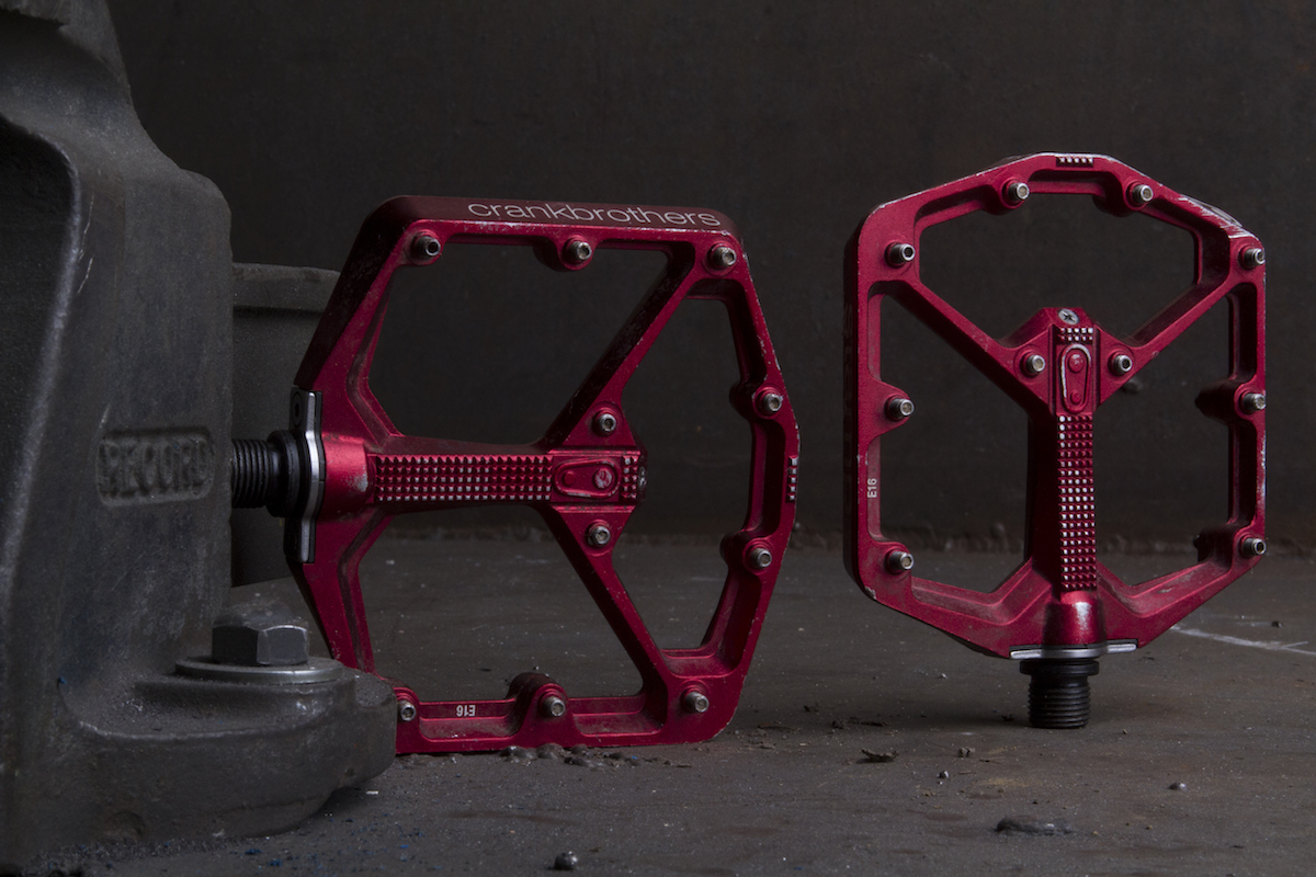 Review: Crank Brothers Stamp Flat Pedals