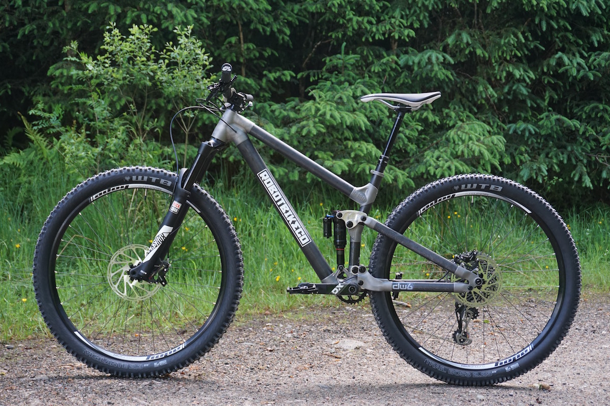 robot r130 29er bike co fort william