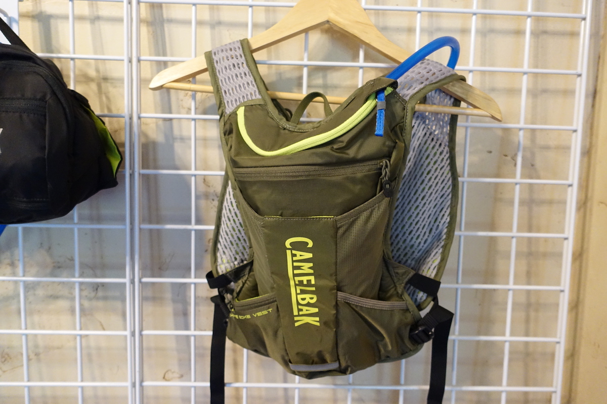 camelbak kudu protection spine bladder reservoir fanny bumbag pack hydration