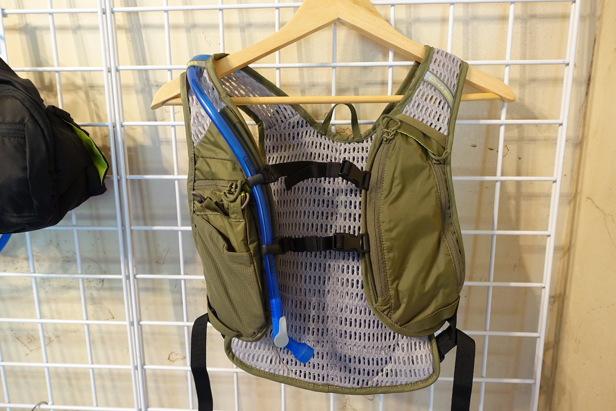 camelbak kudu protection spine bladder reservoir fanny bumbag pack hydration