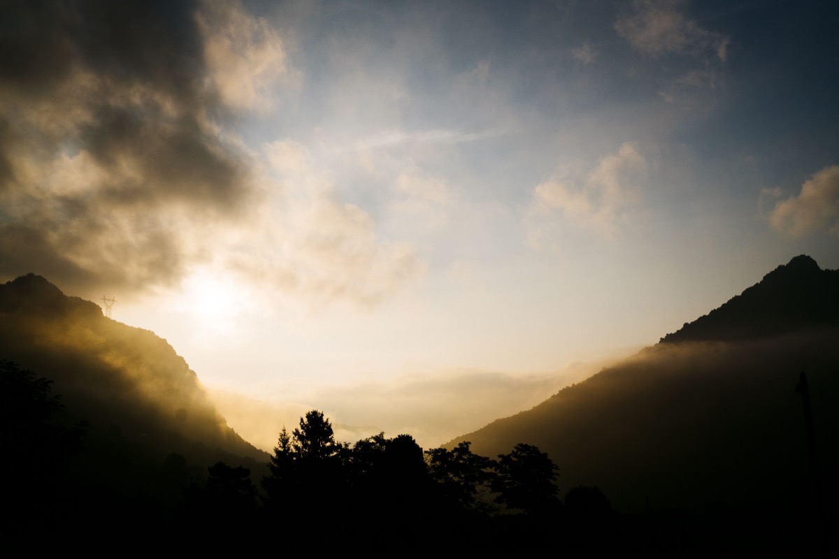 A misty start. Credit: Duncan Philpott