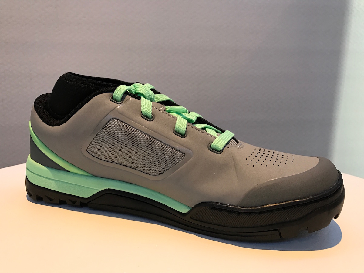 shimano spd shoes flat am9 gr9 am7 gr7 lace michelin rubber