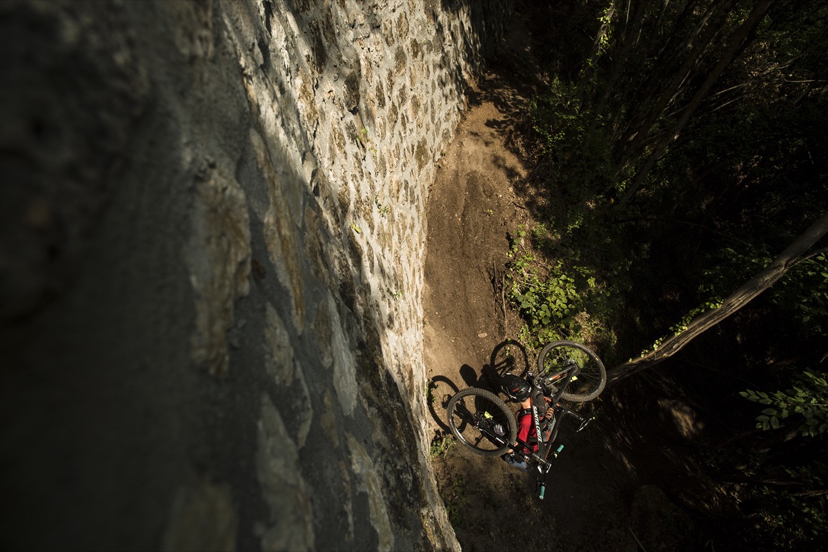 Still time for a last tumble. Credit: Sam Needham