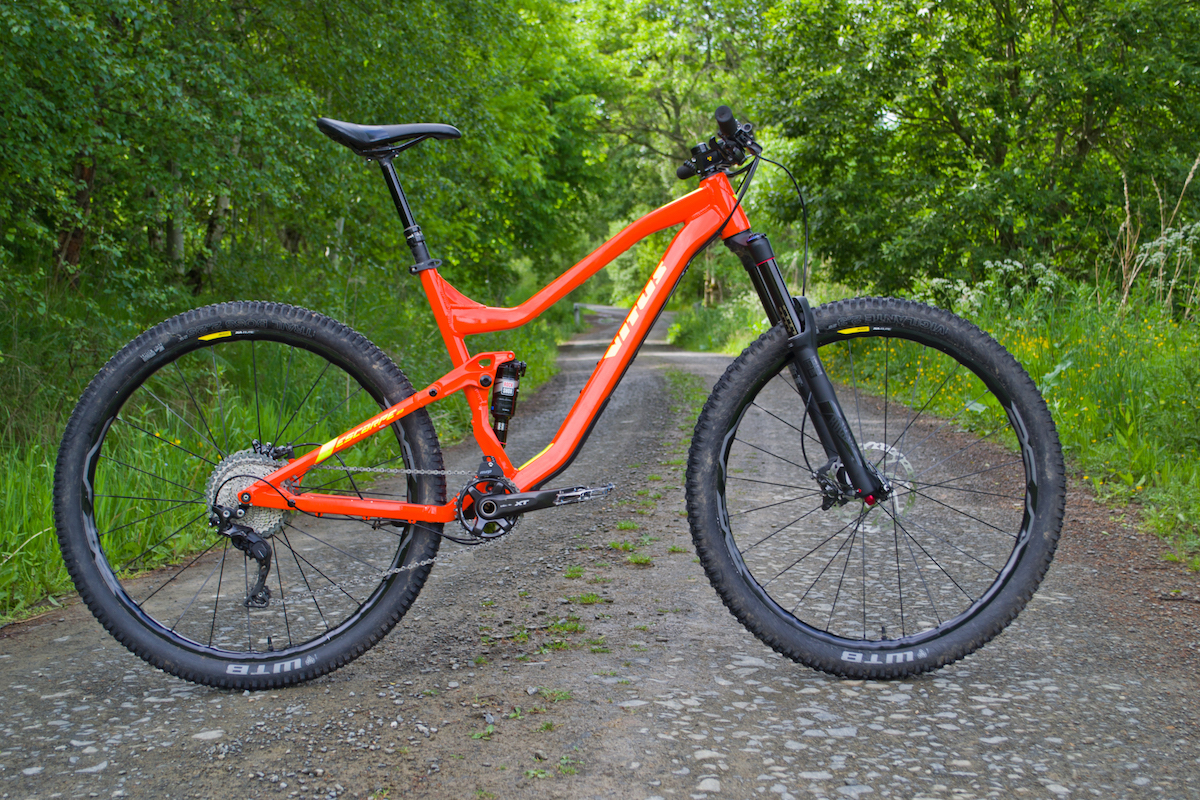 Review: Vitus Escarpe 29 VRX