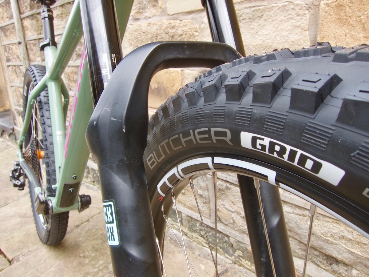 specialized butcher grid plus chameleon santa cruz