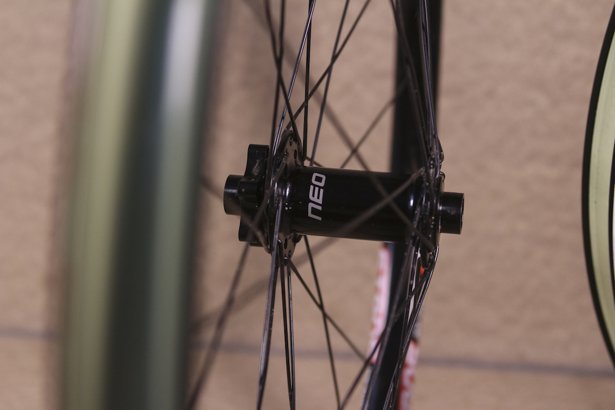 stans notubes flow mk3 wheelset issue 112