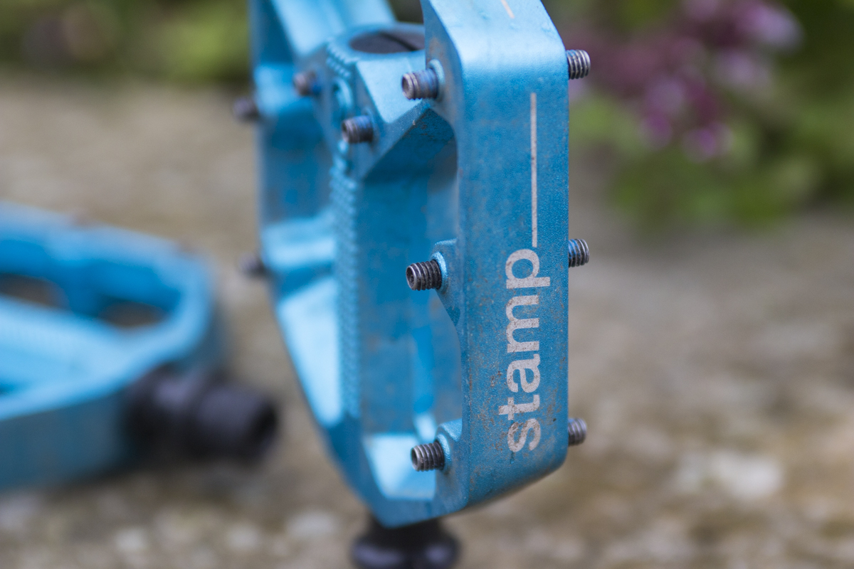 crank brothers stamp flat pedals