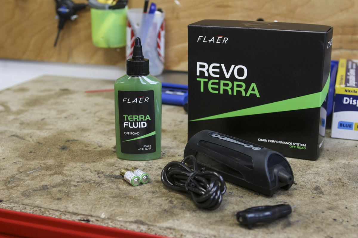 revo terra chain lubrication