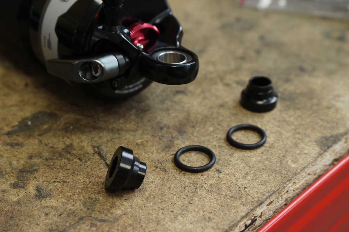 dt swiss r414 rear shock suspension whyte t130