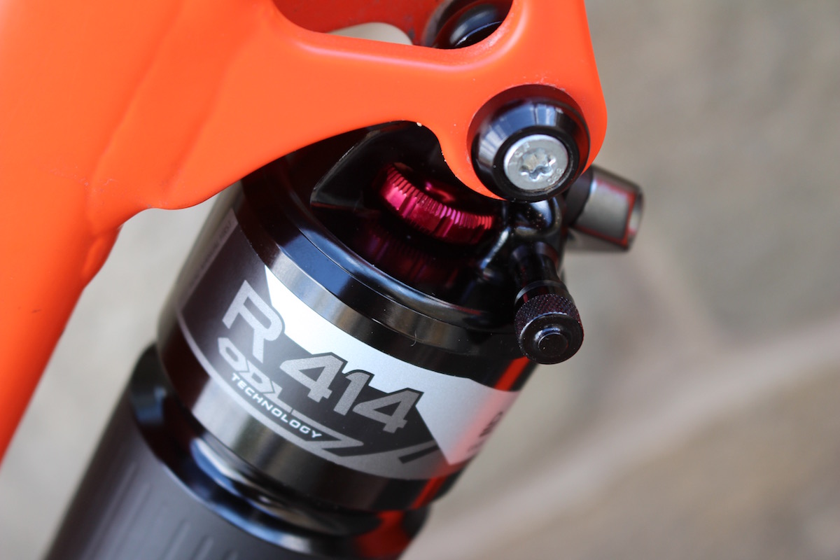 dt swiss r414 rear shock suspension whyte t130