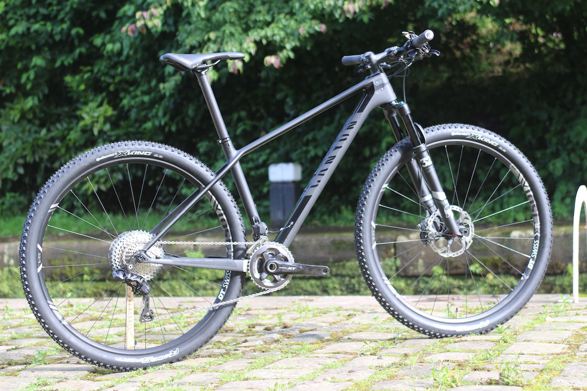 canyon exceed carbon hardtail di2 step cast sc