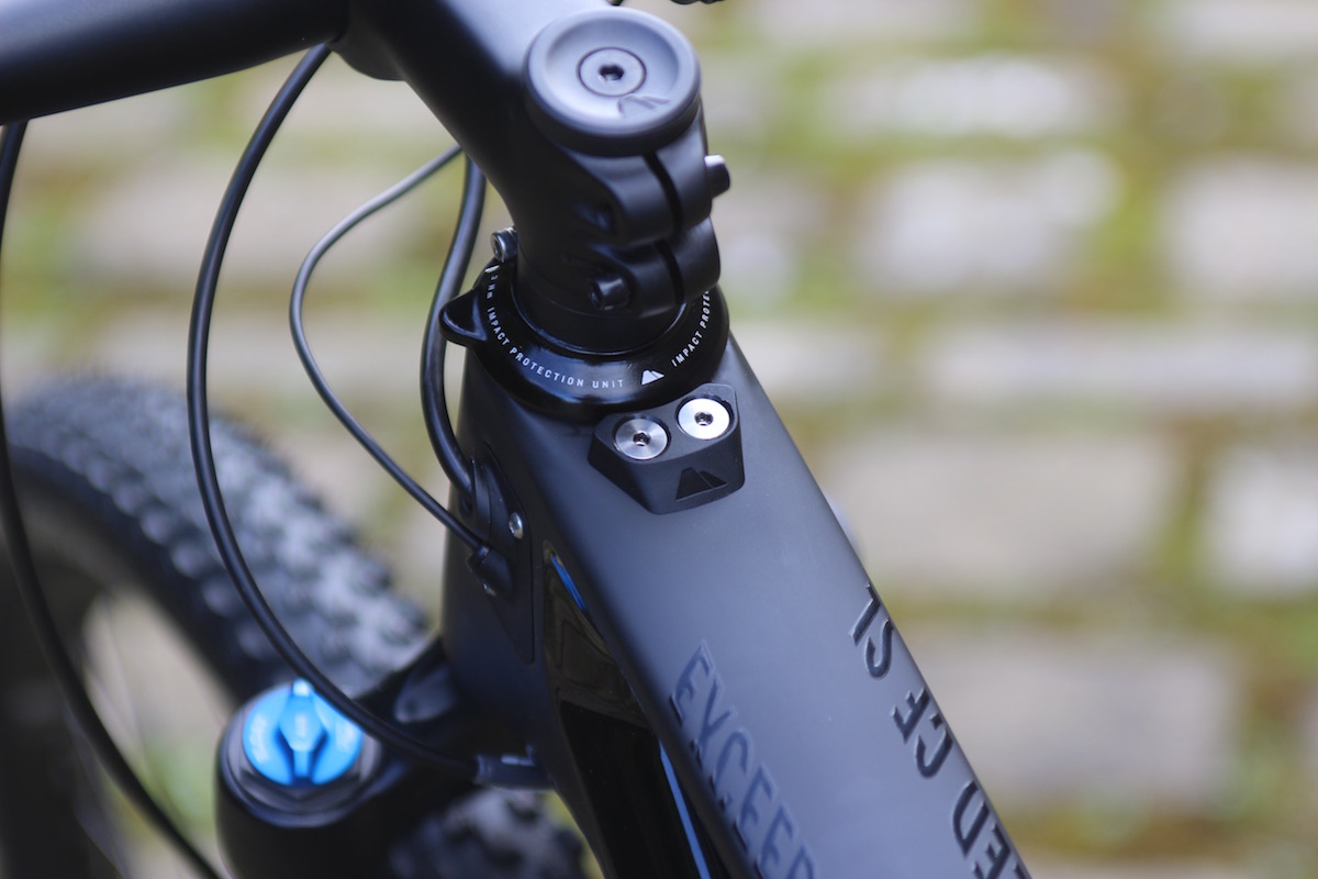 canyon exceed carbon hardtail di2 step cast sc