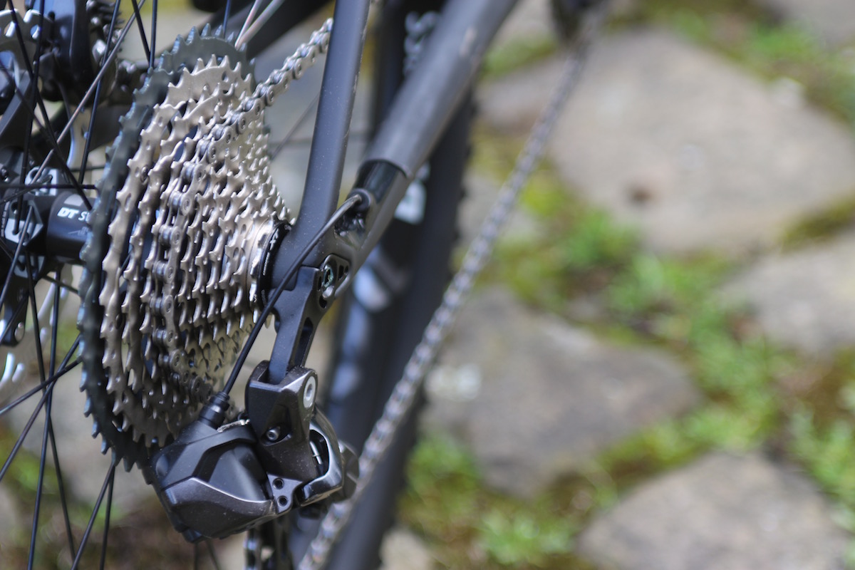 canyon exceed carbon hardtail di2 step cast sc