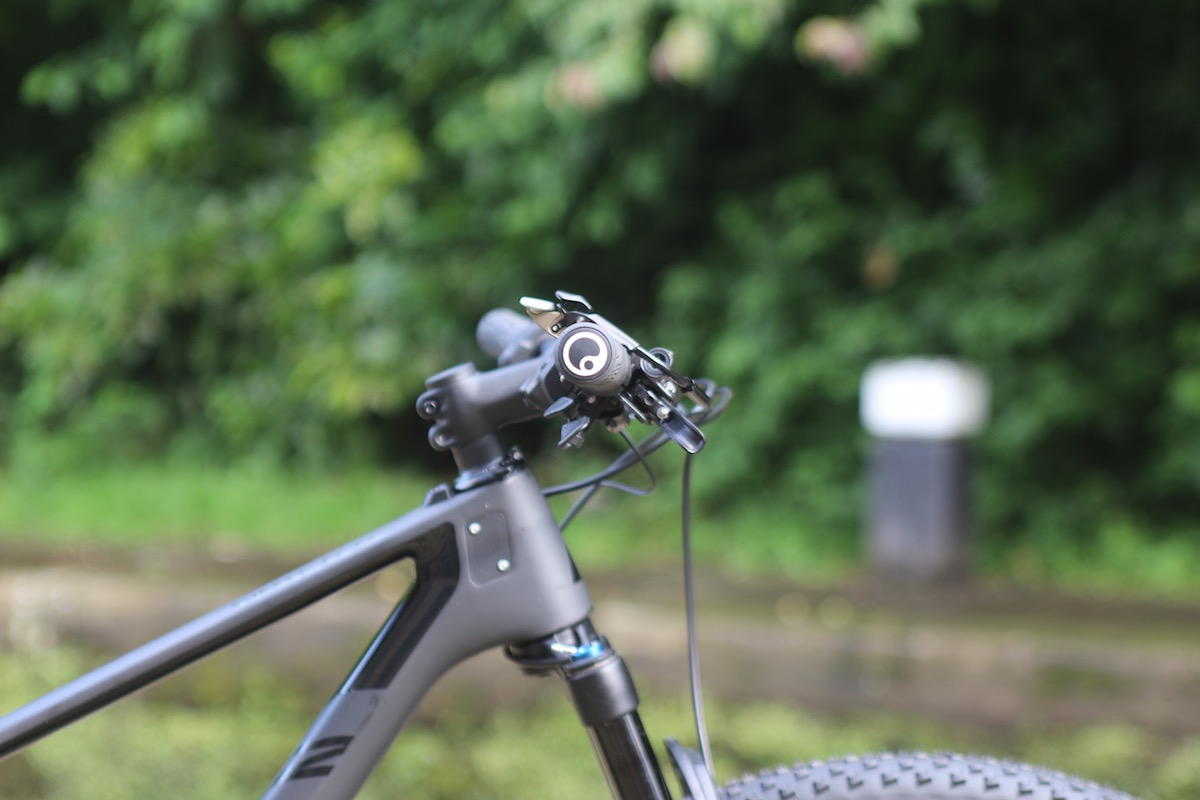 canyon exceed carbon hardtail di2 step cast sc