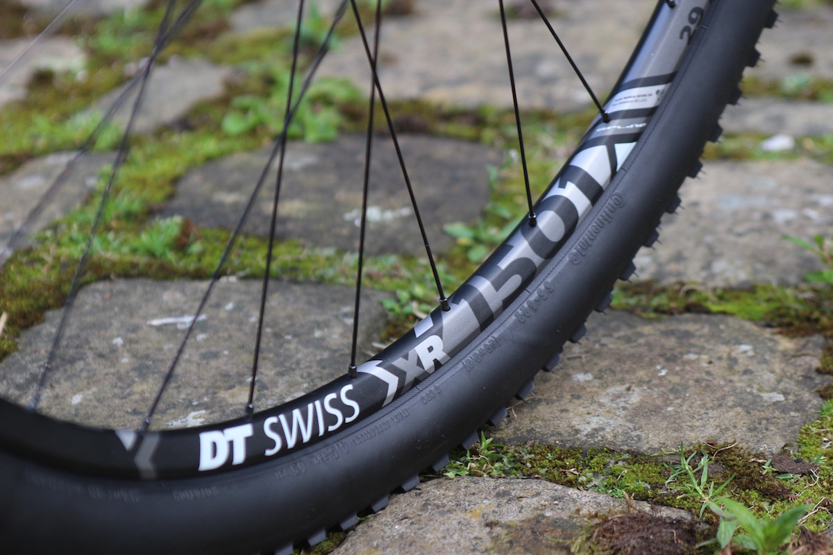 canyon exceed carbon hardtail di2 step cast sc