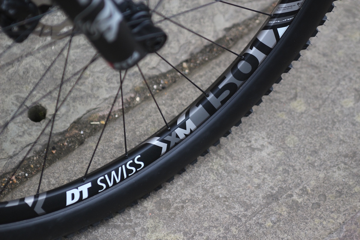canyon neuron 29er full suspension dt swiss