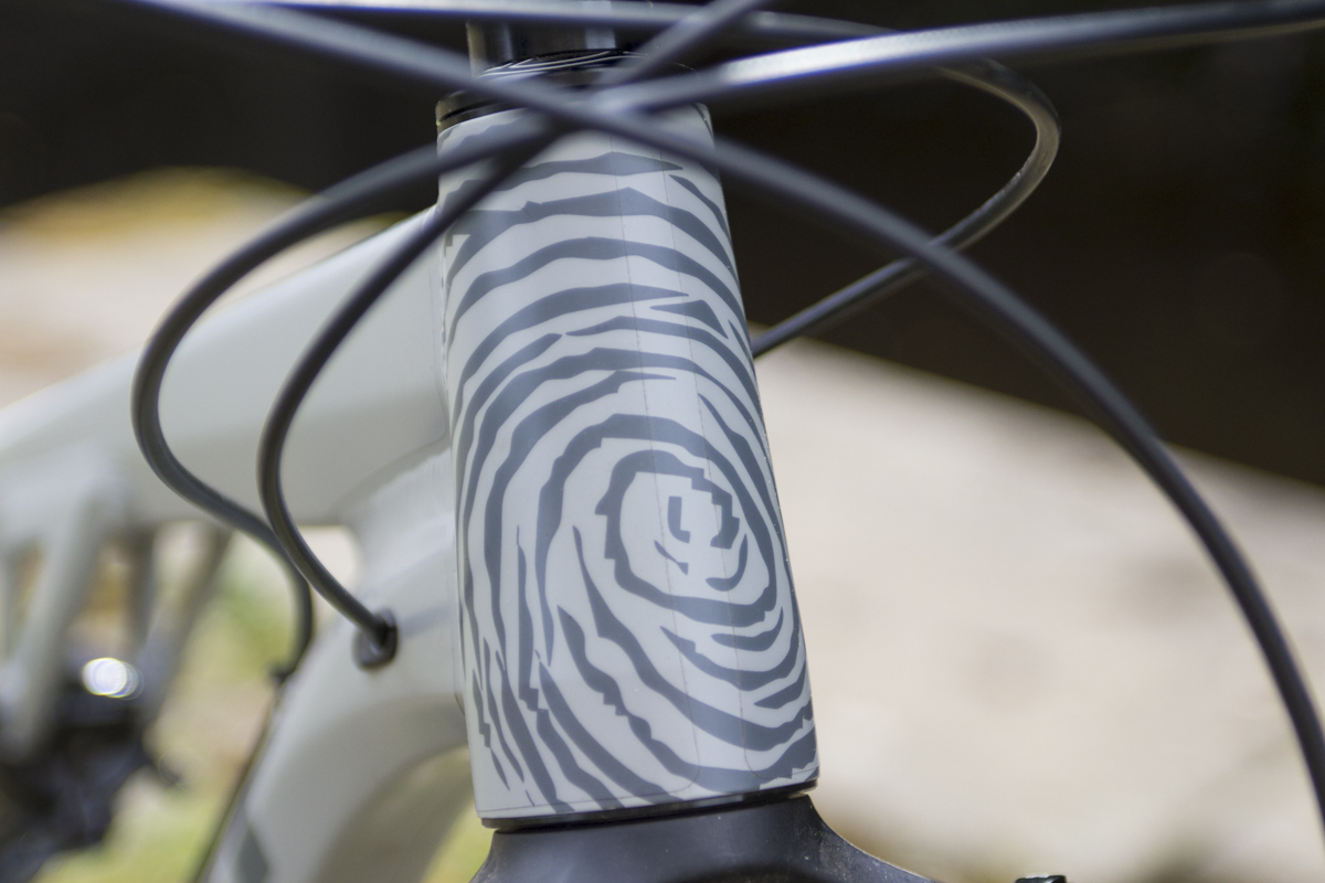 identiti mettle halo gusset