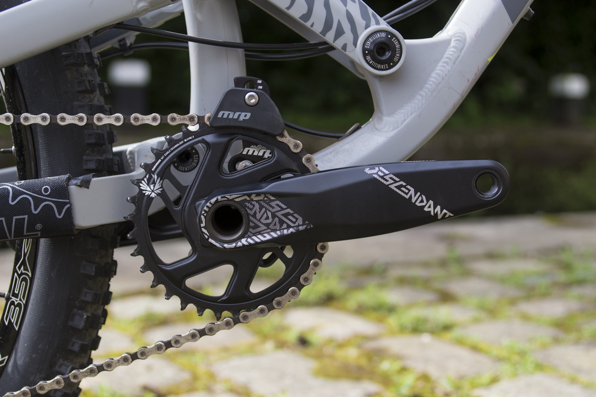 identiti mettle halo gusset