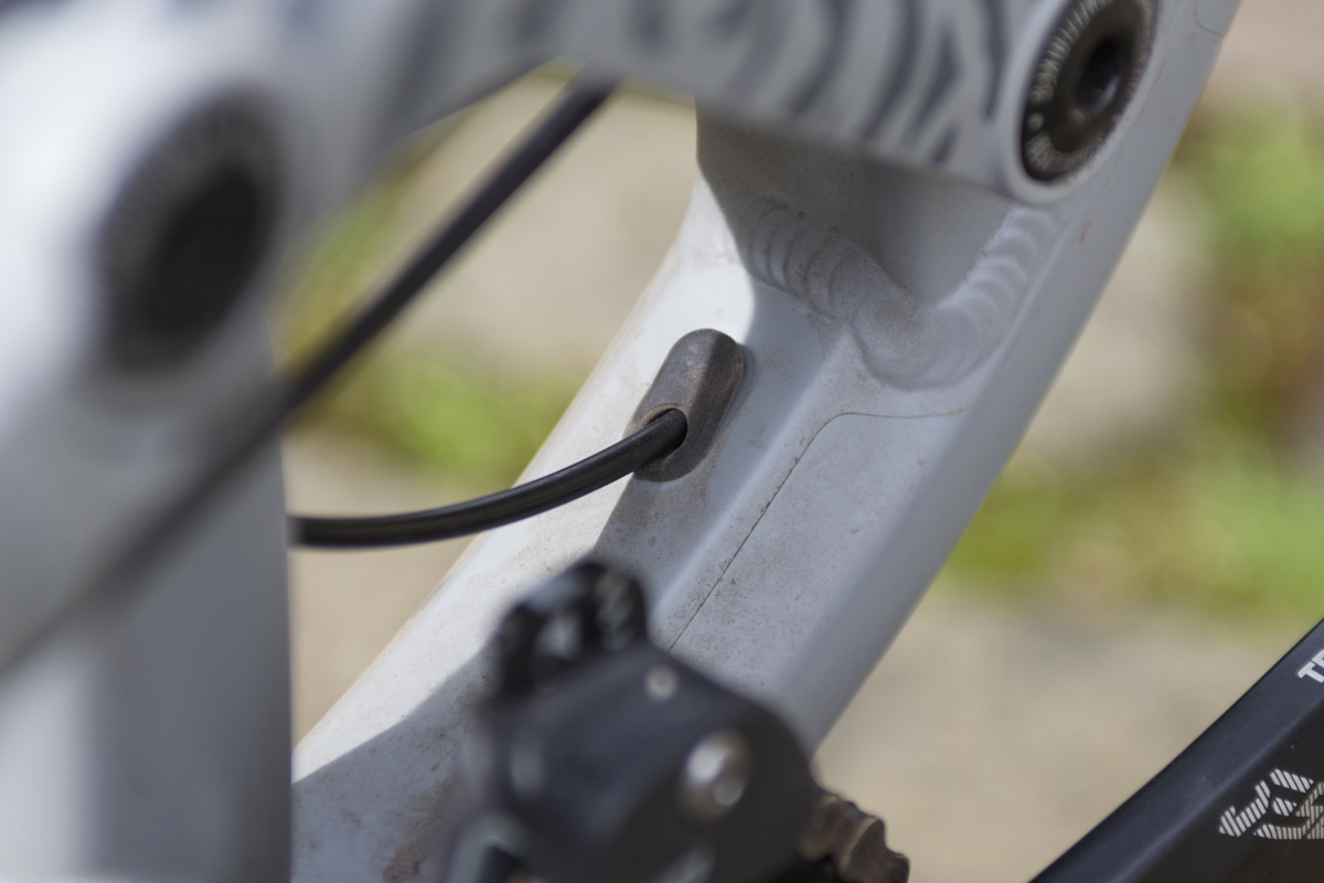 identiti mettle halo gusset