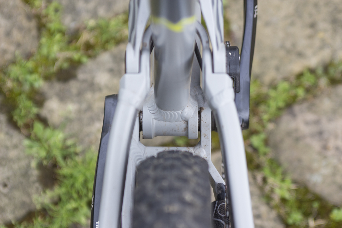 identiti mettle halo gusset