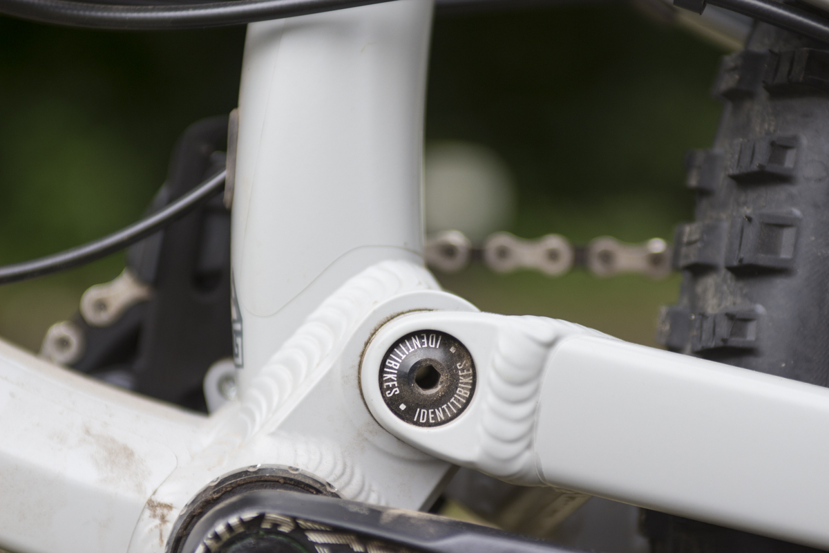 identiti mettle halo gusset