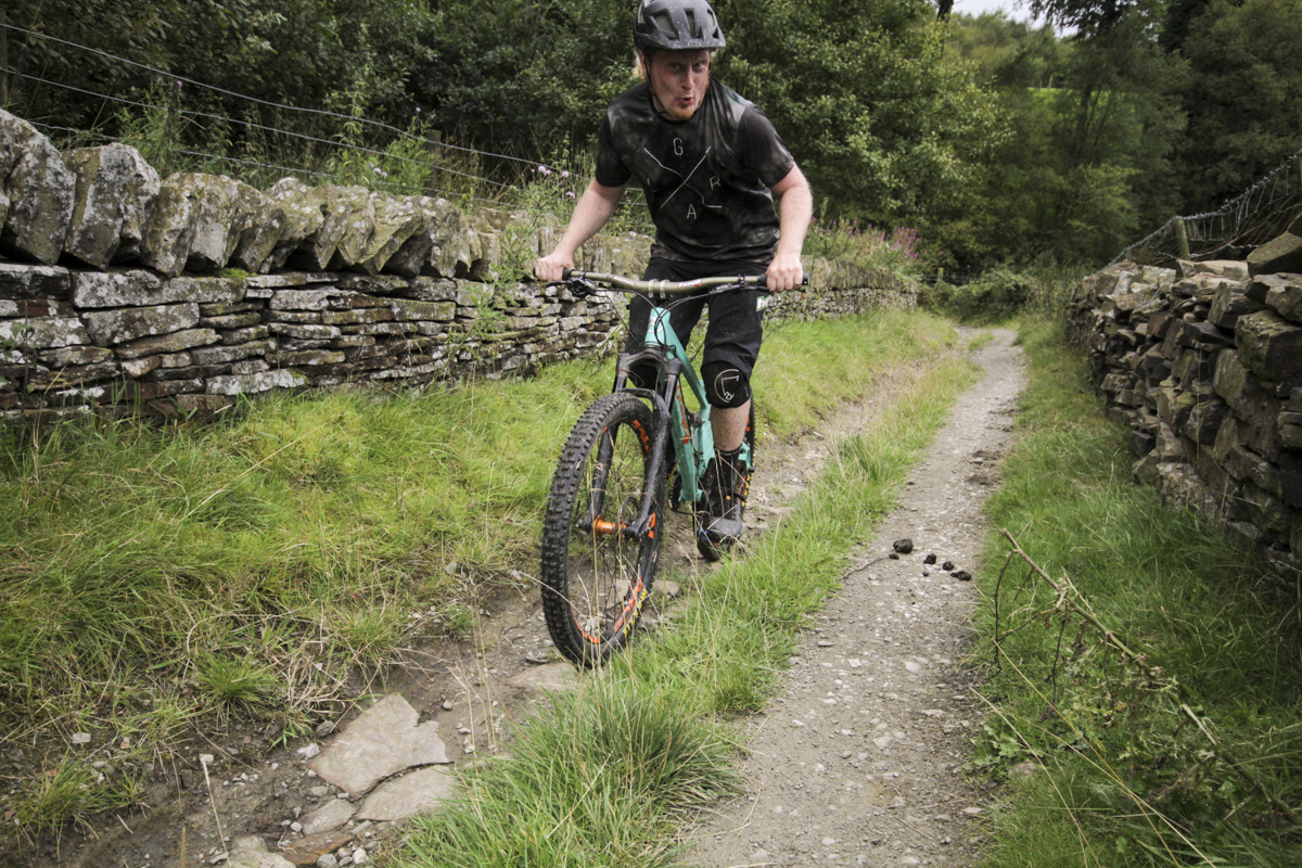 orange four rs review