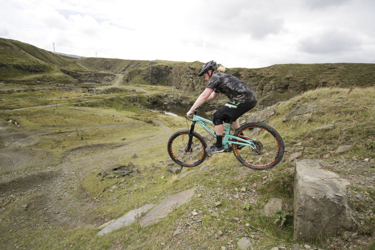 orange four rs review