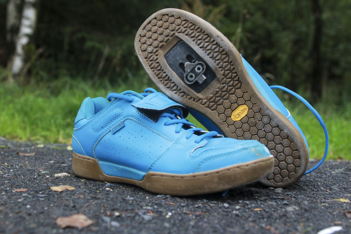 giro chamber spd shoe