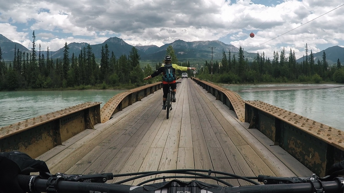 Video: The Adventure of Racing