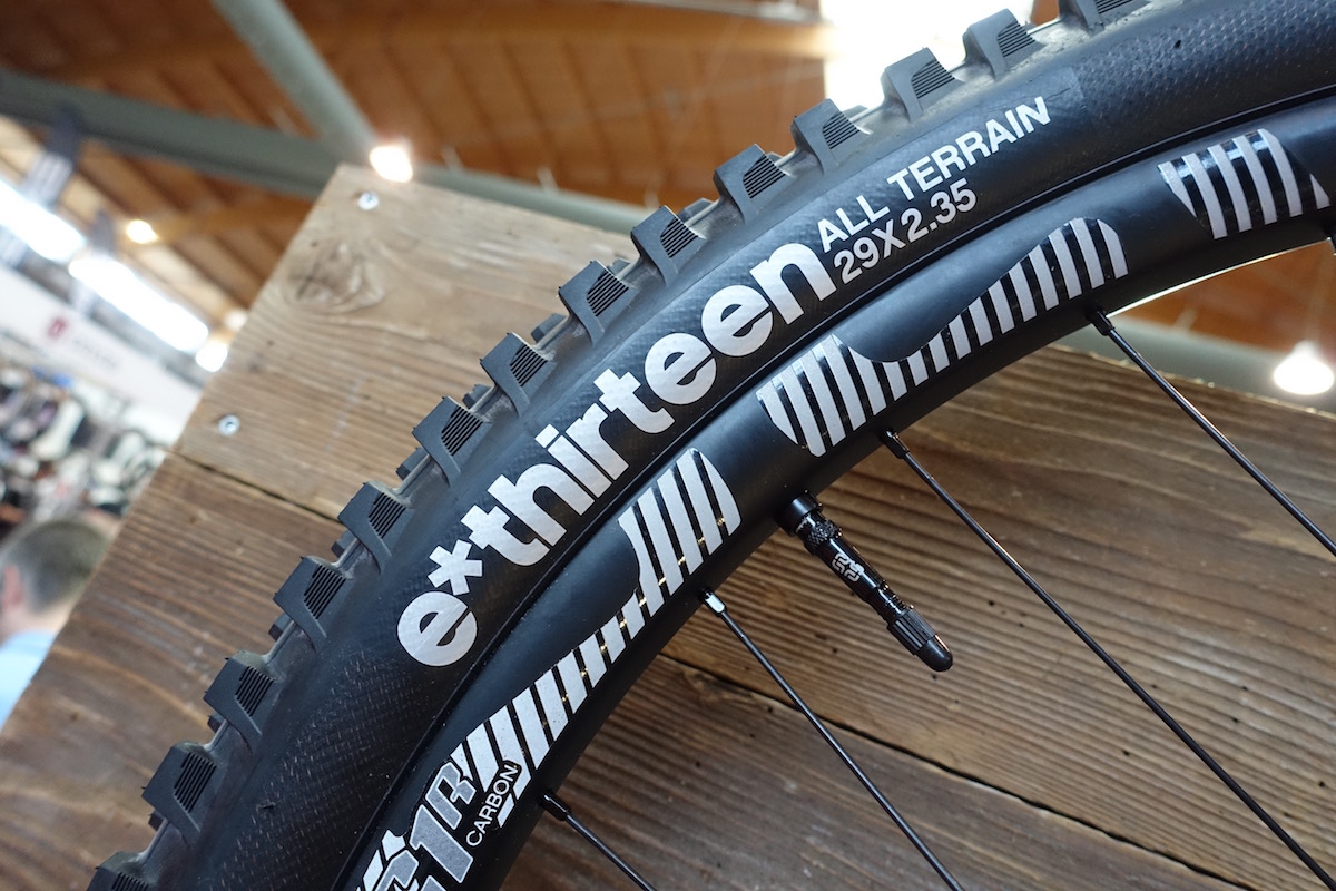 e*13 thirteen carbon wheel lg1