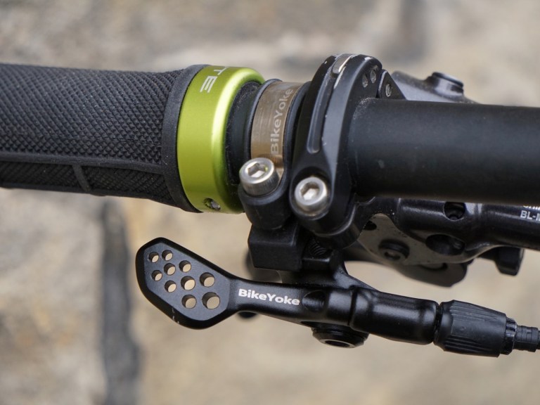Review: BikeYoke Revive Dropper Post