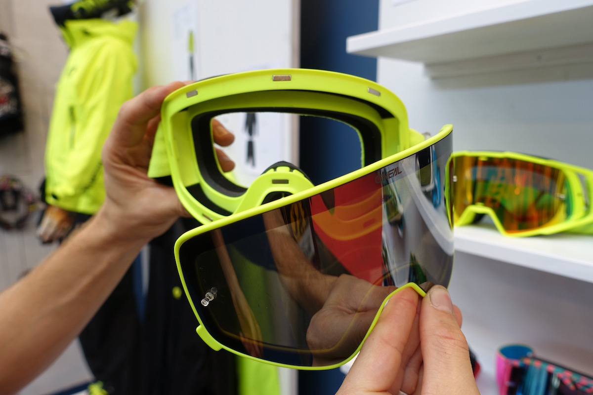 magnetic goggles o'neall