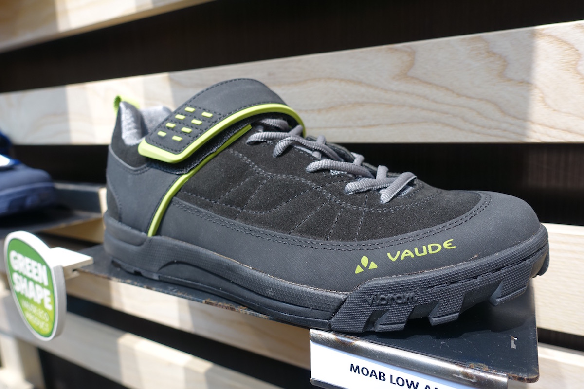 vaude flat pedal shoe moab