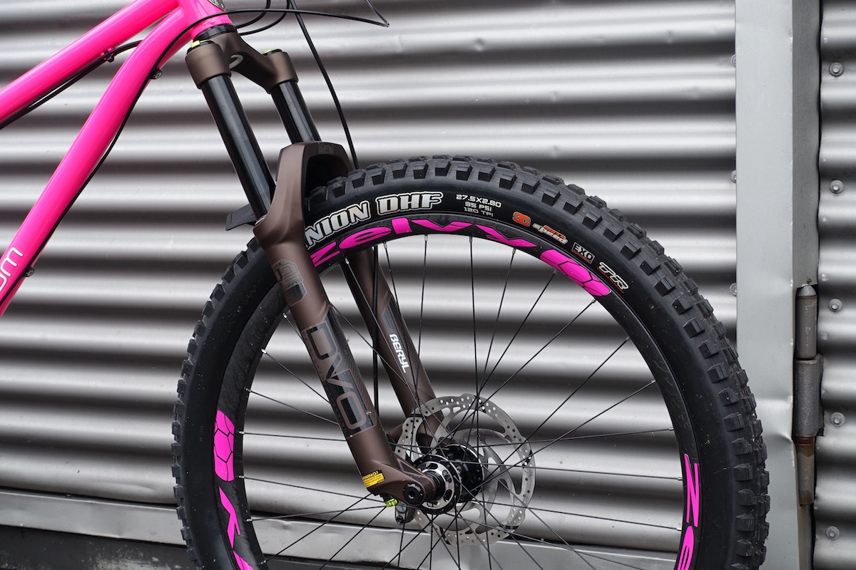 pipedream hardtail steel 27.5 plus 29 pink dvo zelvy