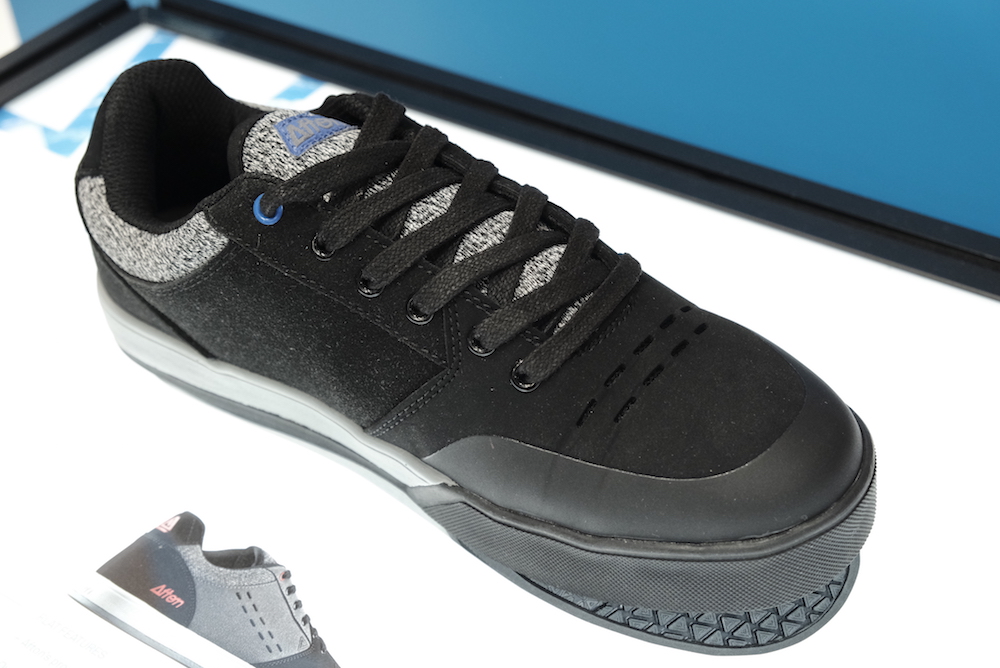 afton flat pedal shoe lace