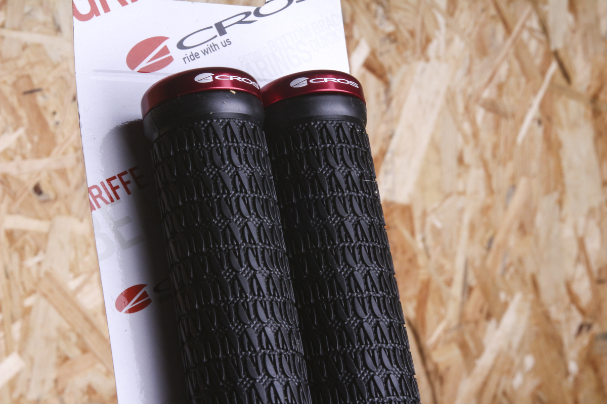 across locking grips