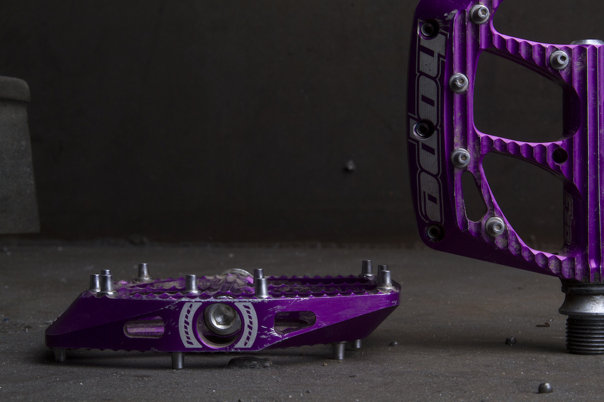 hope f20 flat pedals purple issue 113