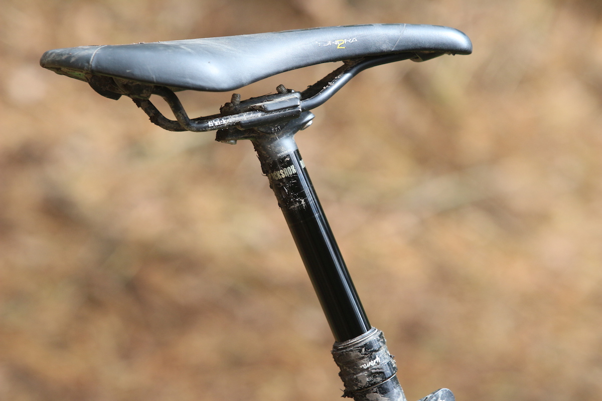 fizik saddle reverb dropper post