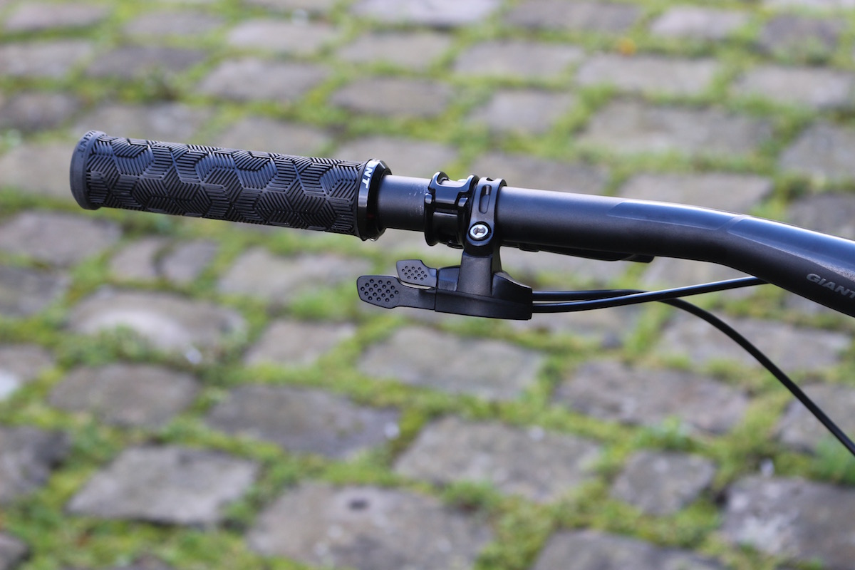 fox handlebar lockout remote