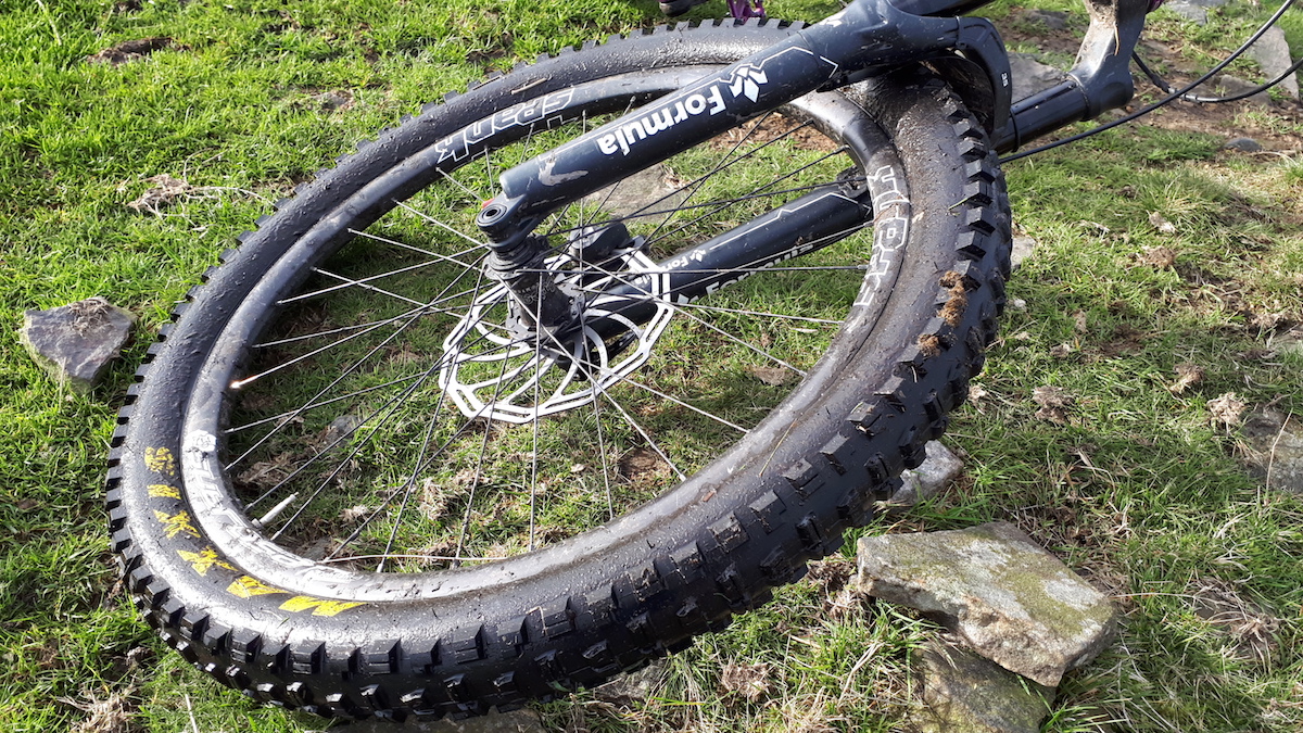 Review: Going 26+ With Maxxis’ Minion DHF & DHR II 2.8in Tyres