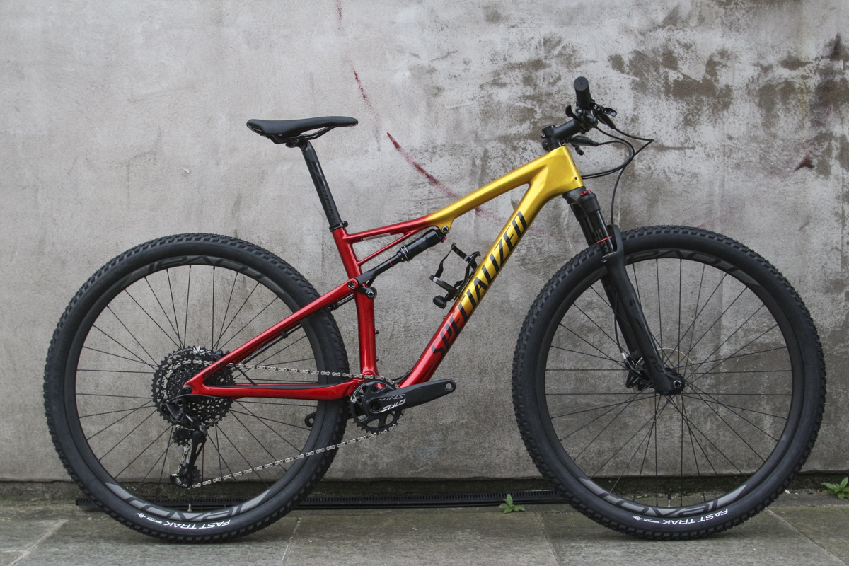 specialized epic expert carbon baaw