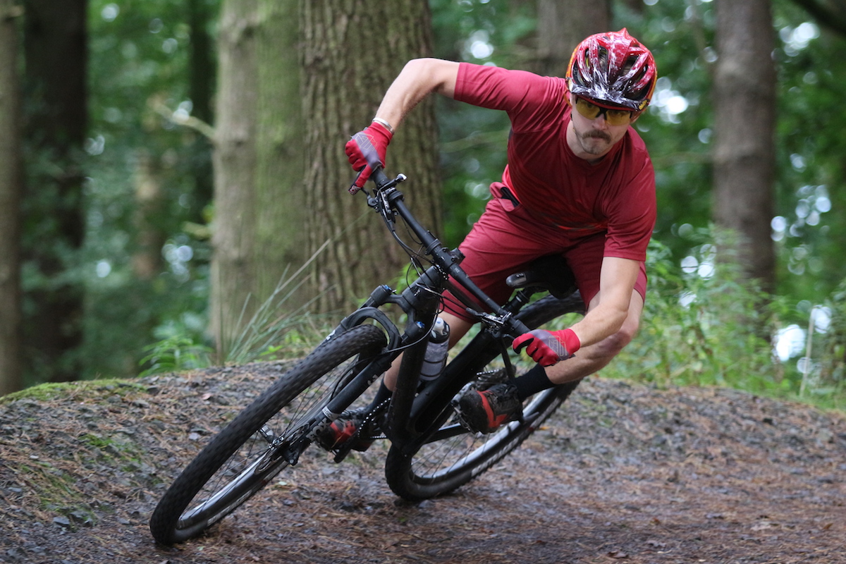 canyon exceed di2 hardtail carbon wil hurstwood madison step cast fox