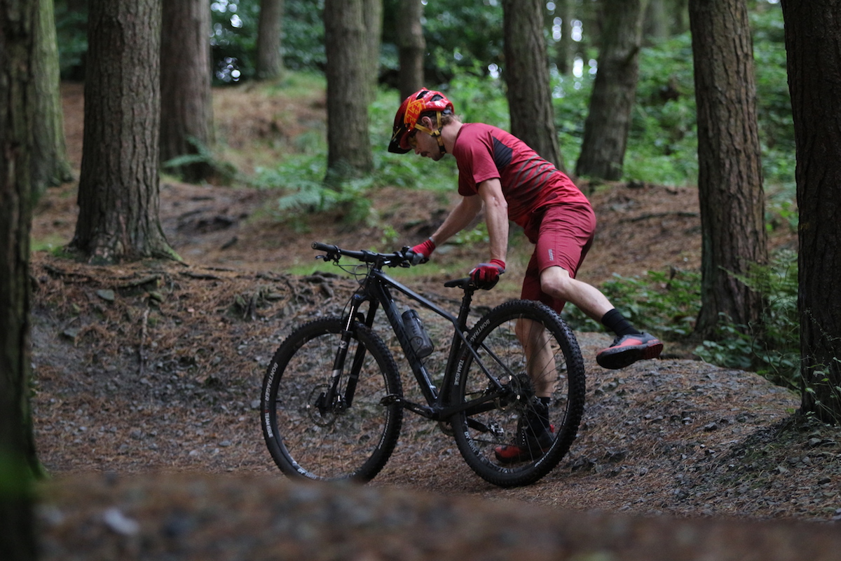 canyon exceed di2 hardtail carbon wil hurstwood madison step cast fox