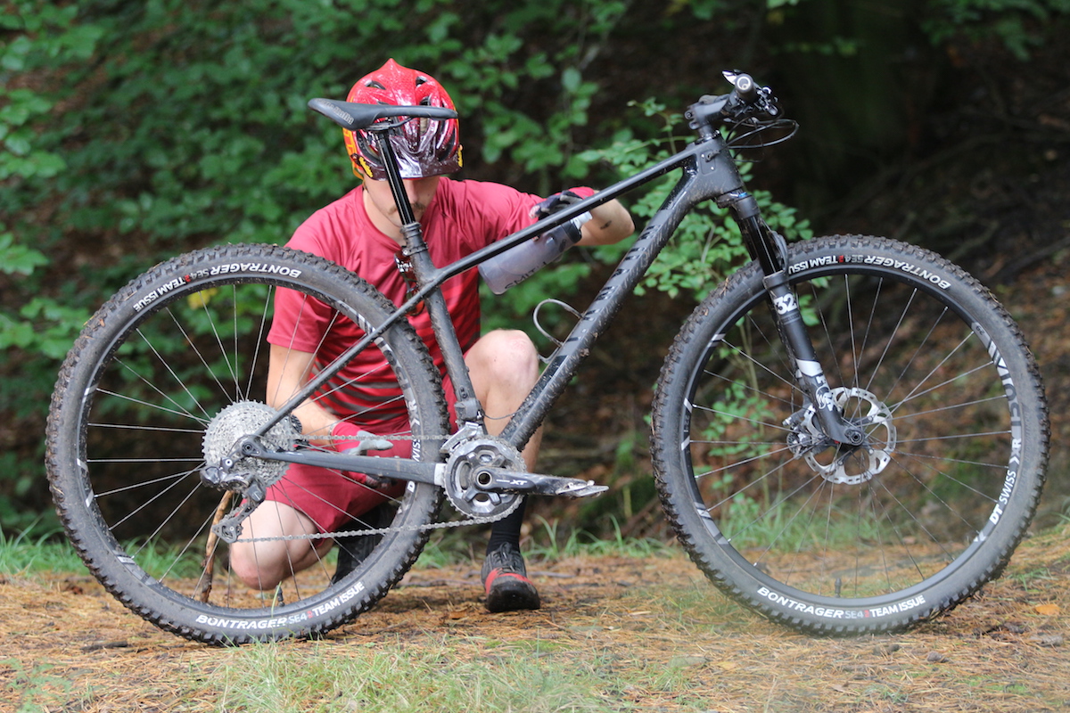 canyon exceed di2 hardtail carbon wil hurstwood madison step cast fox