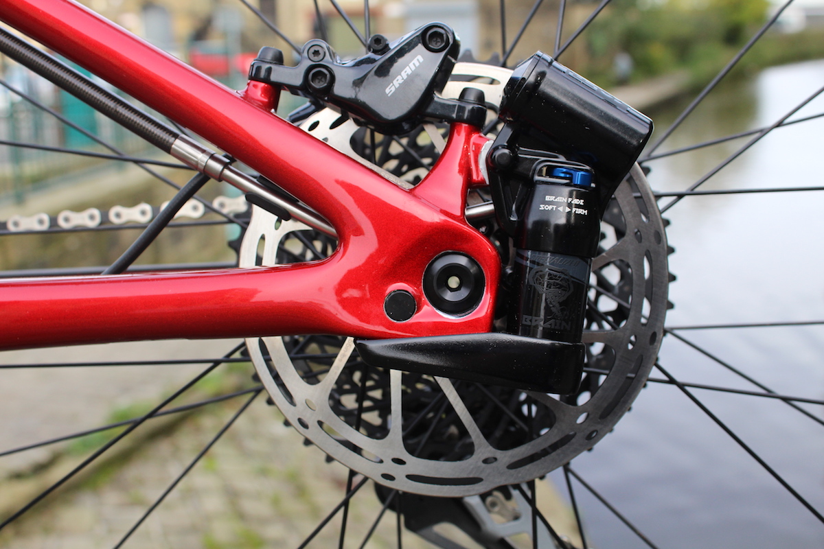 specialized epic expert carbon brain