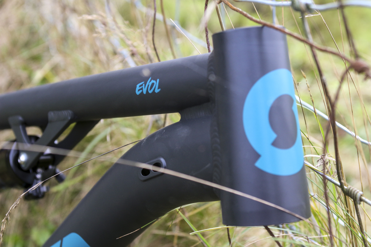 sonder evol full suspension bike