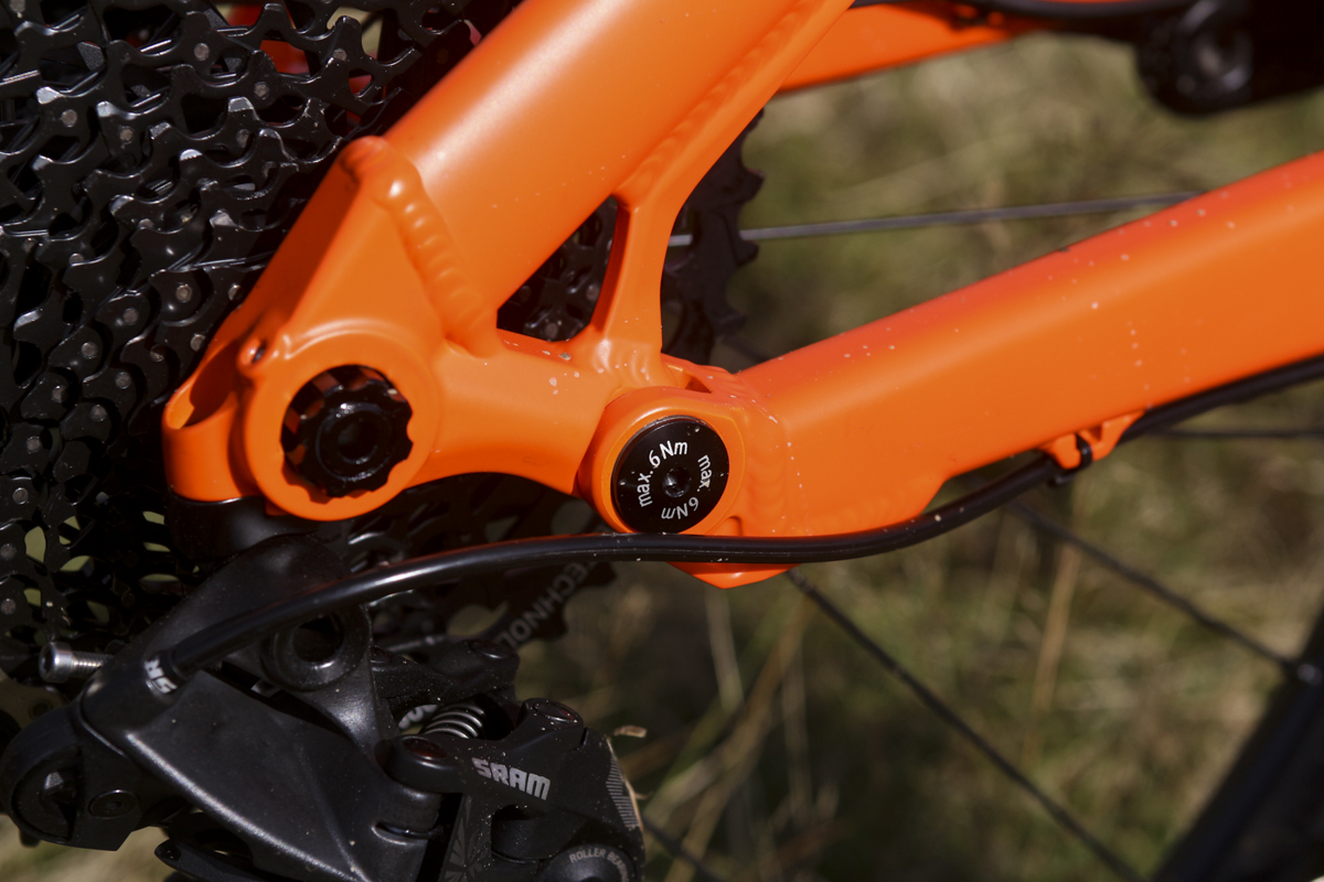 sonder evol full suspension bike