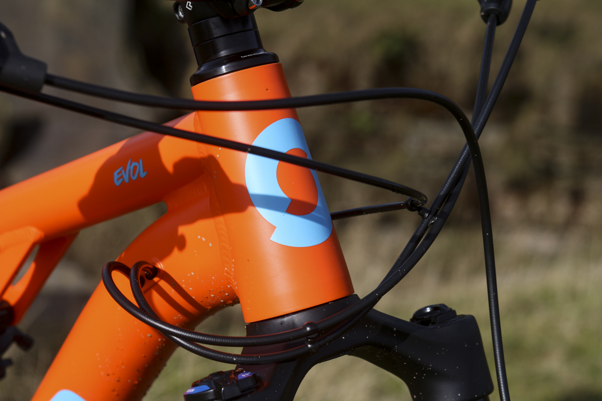 sonder evol full suspension bike