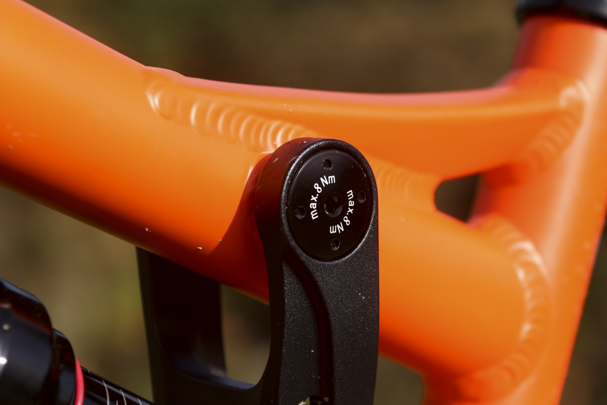 sonder evol full suspension bike