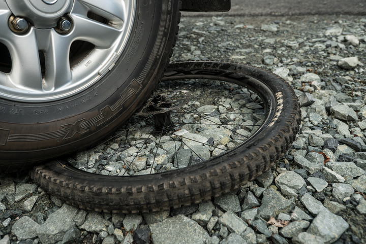 Race Face Introduces New Carbon Wheel Guarantee